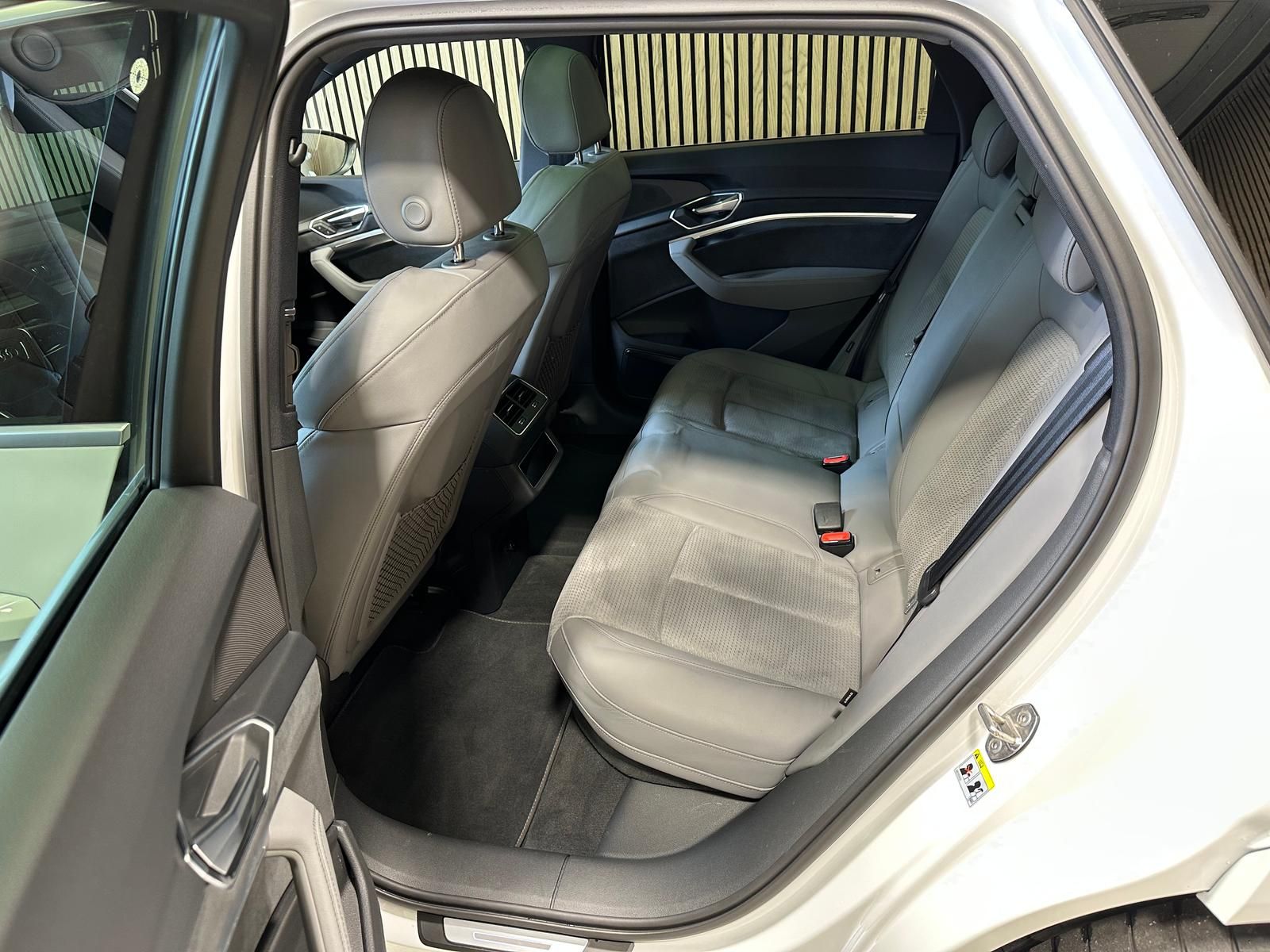 Audi e-tron 55 quattro S line 95kWh Matrix|Sport|Bang