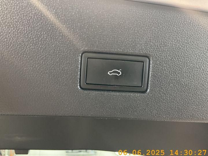Volkswagen T-Roc Style 1.5 TSI - Samsaru's Car Outlet