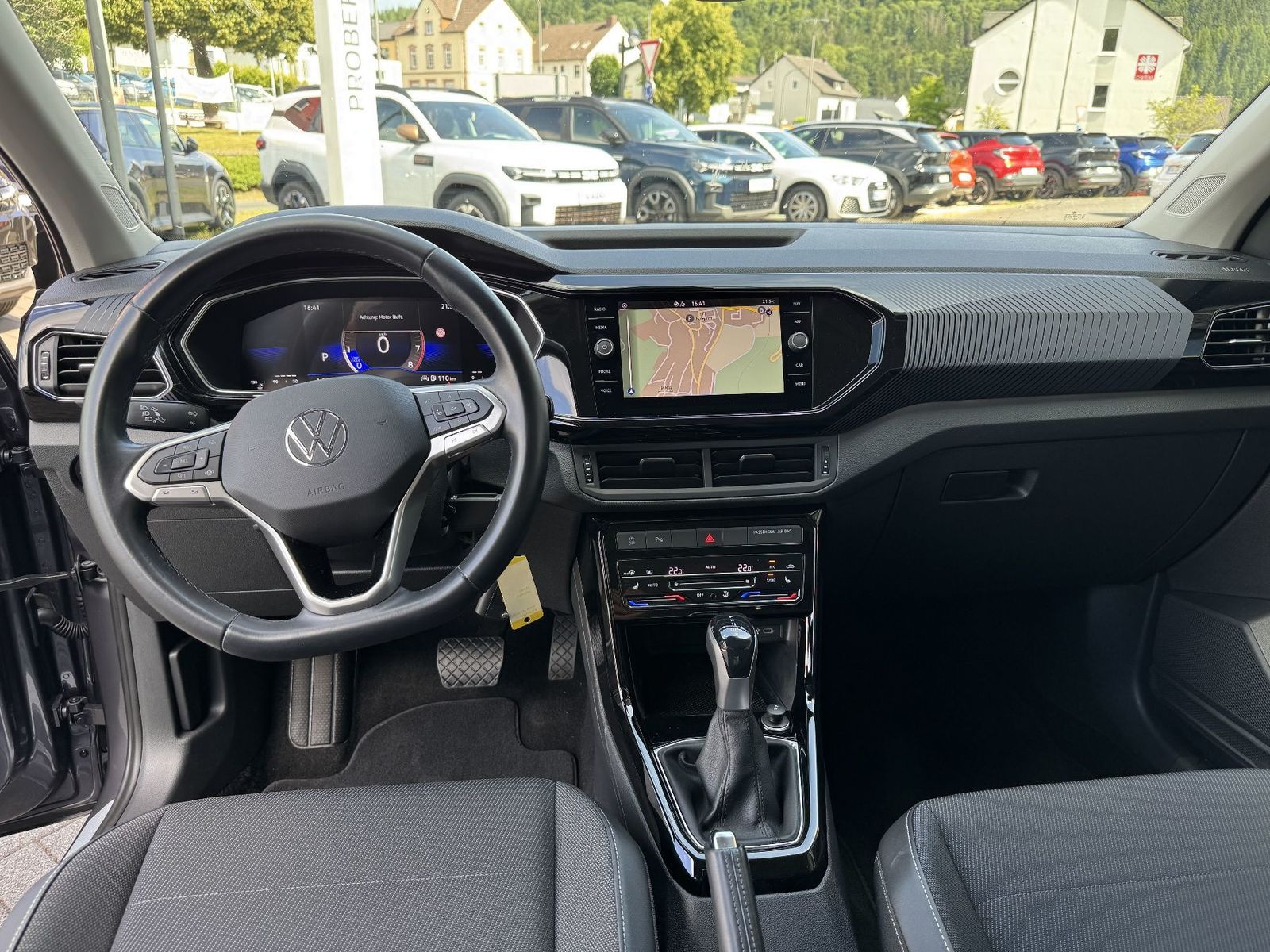 Volkswagen T-Cross Style - Samsaru's Car Outlet