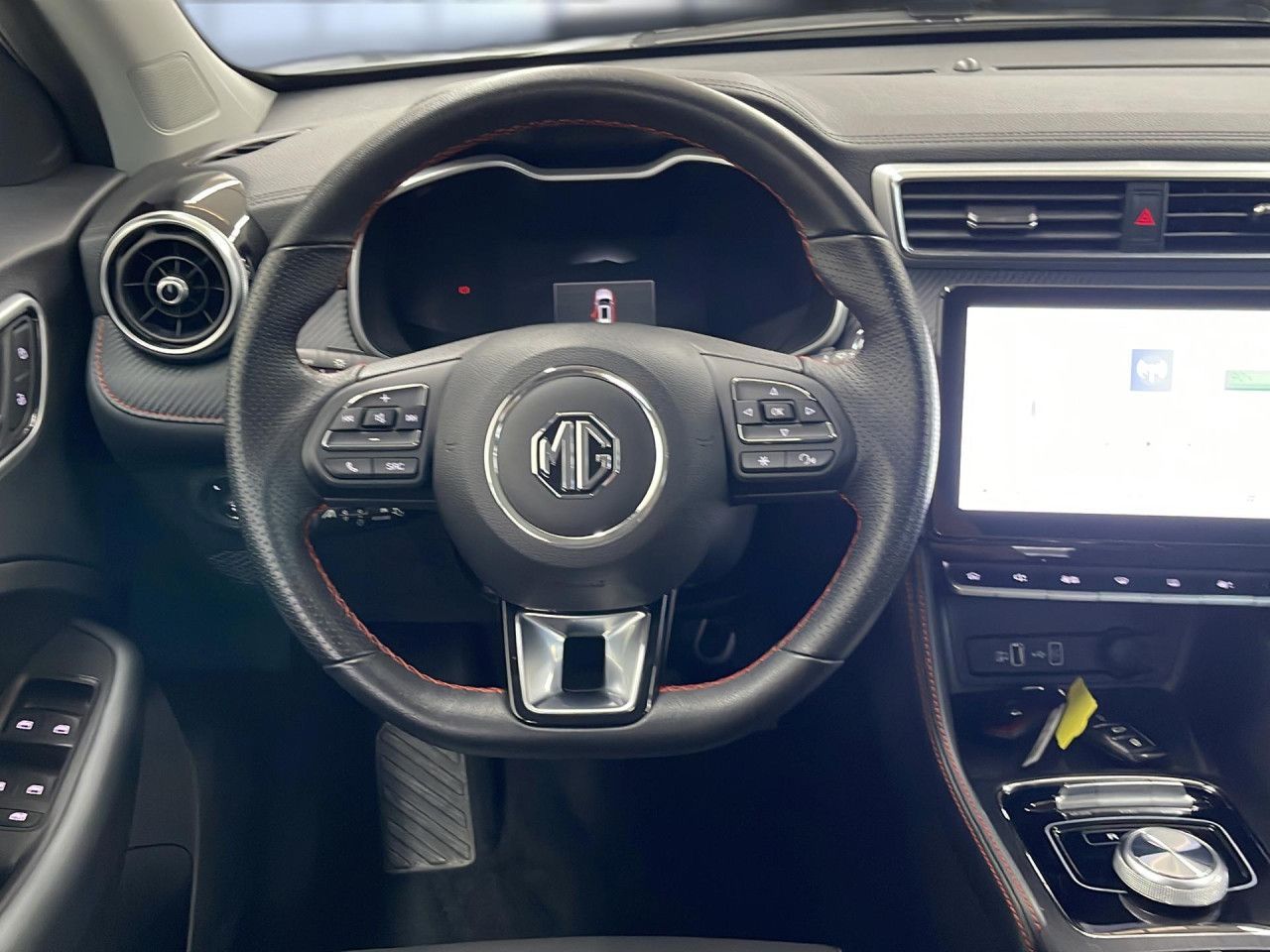 MG ZS Luxury Bluetooth Navi LED Klima Einparkhilfe