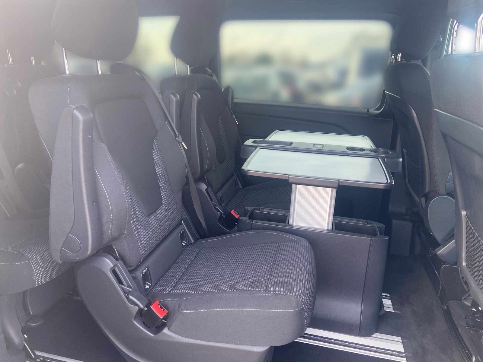 Mercedes-Benz V 250 AMG Line - Samsaru's Car Outlet