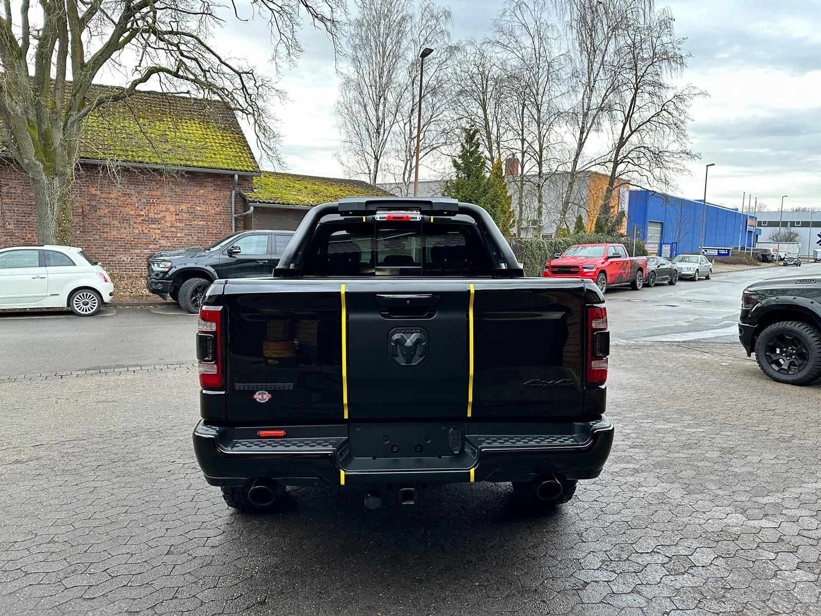 Dodge 5.7 V8*LIFT*BÜGEL*OFFROAD*AHK*NAVI*LED*GARANTIE