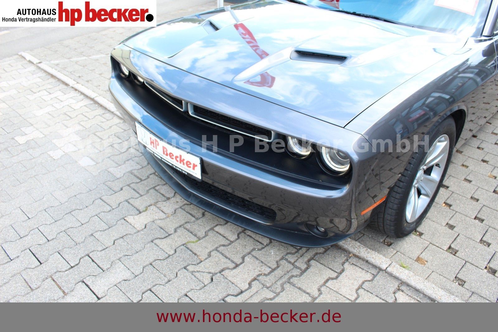 Dodge Challenger SXT V6 3.6 AUTO NAVI KAMERA PDC
