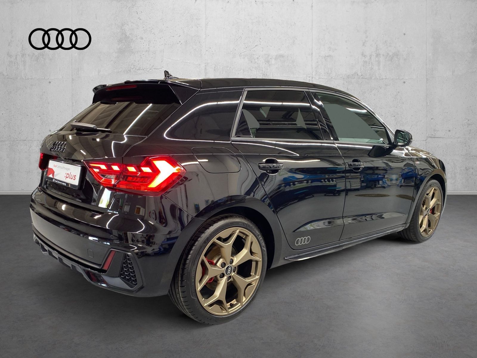 Audi A1 Sportback 40 TFSI S line S-tron - Samsaru's Car Outlet