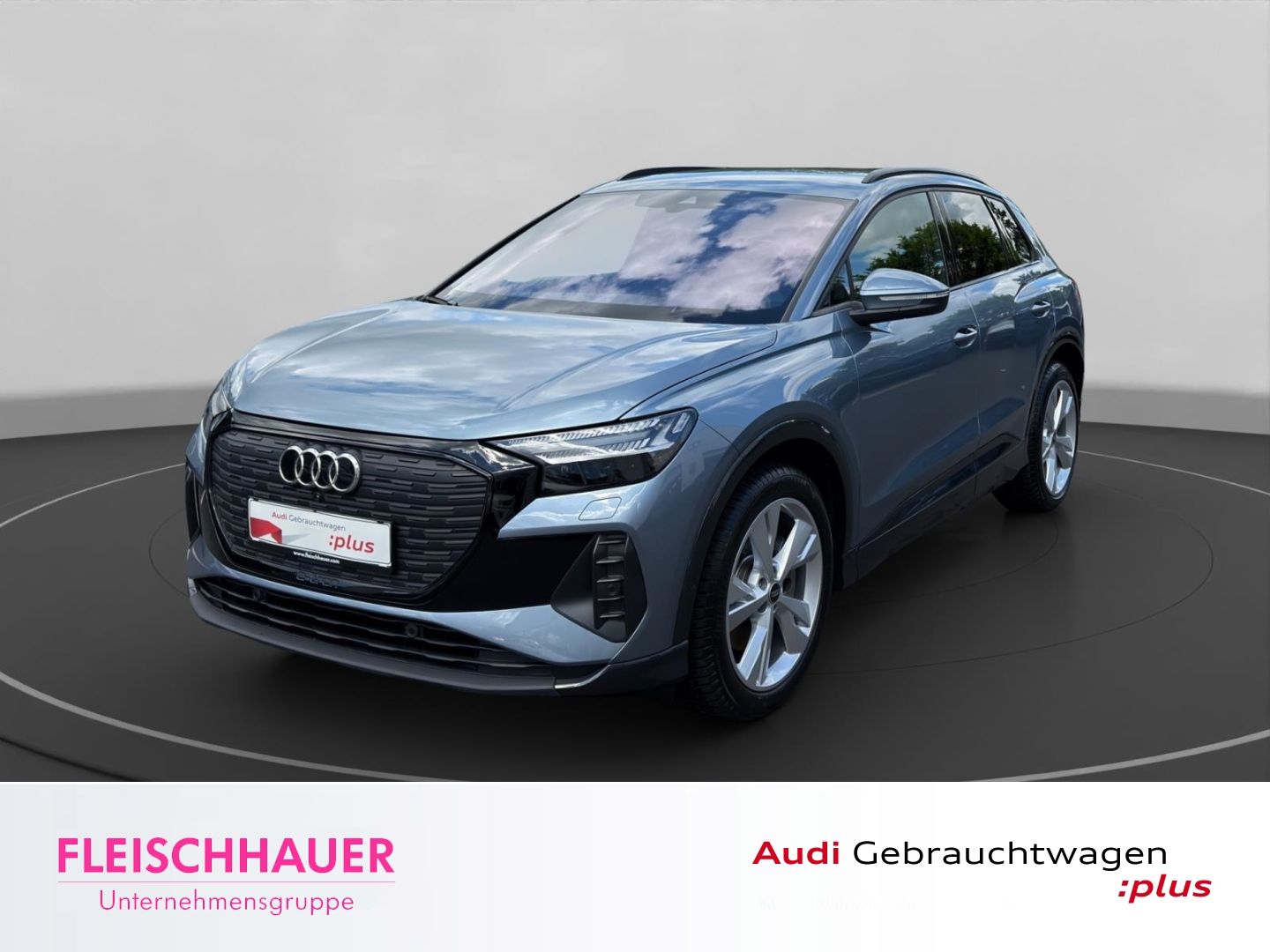 Audi Q4 e-tron 45 quattro S-Line+Matrix+AHK+TopView+N