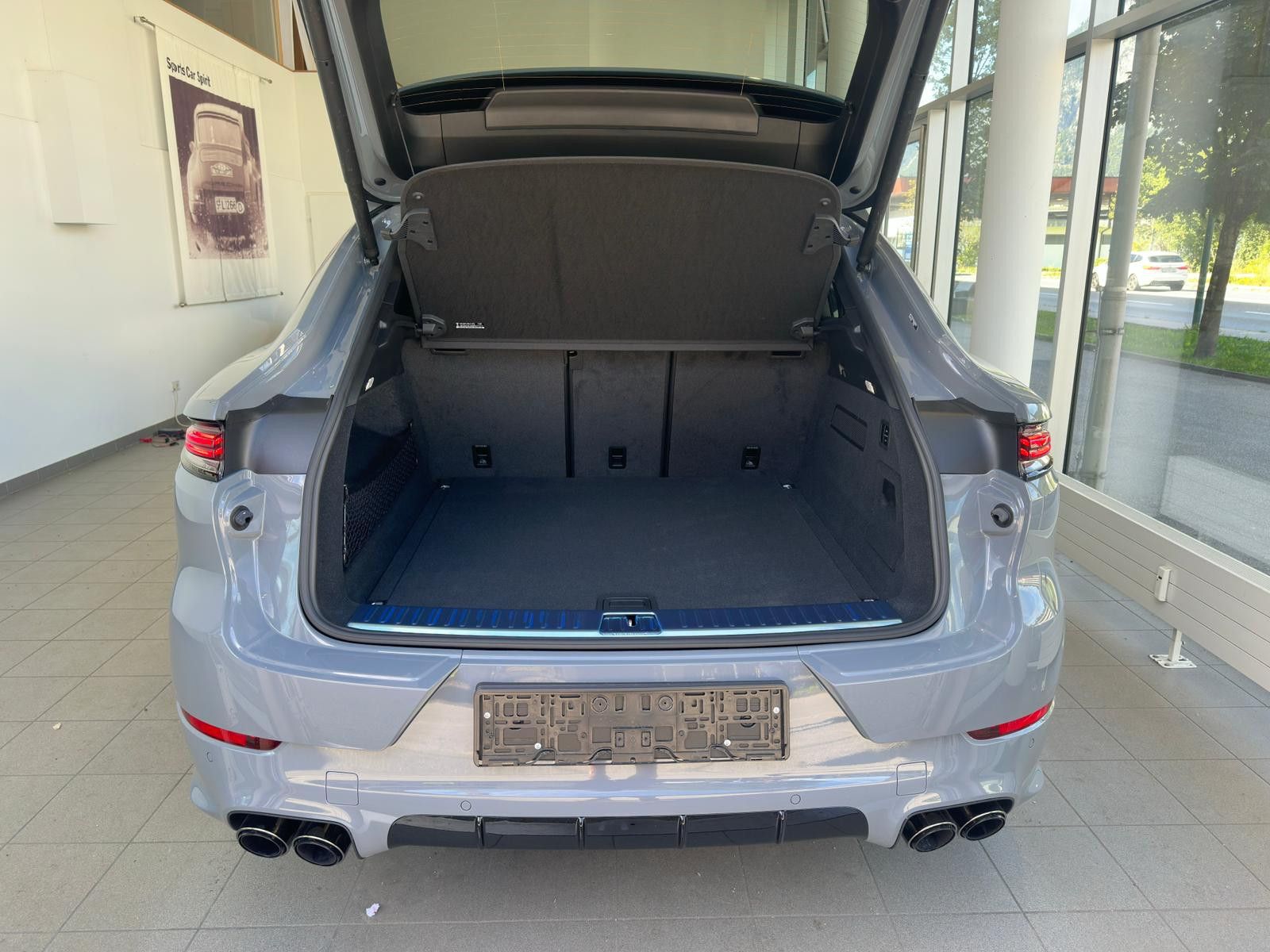 Porsche Cayenne Coupe Facelift/gr-sw/Sitzbel/HUD/18W/21