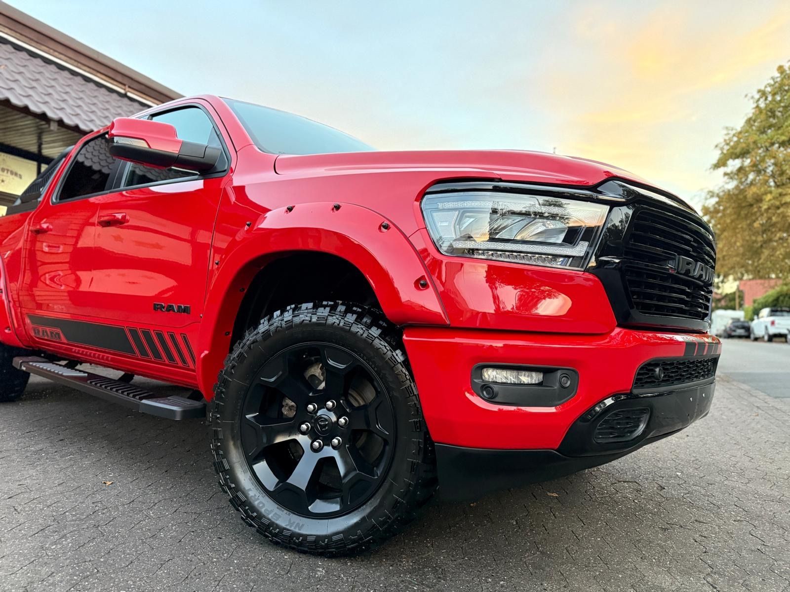 Dodge V8*SPORT*LIFT*4X4*AHK*LED*OFFROAD*NAVI*GARANTIE