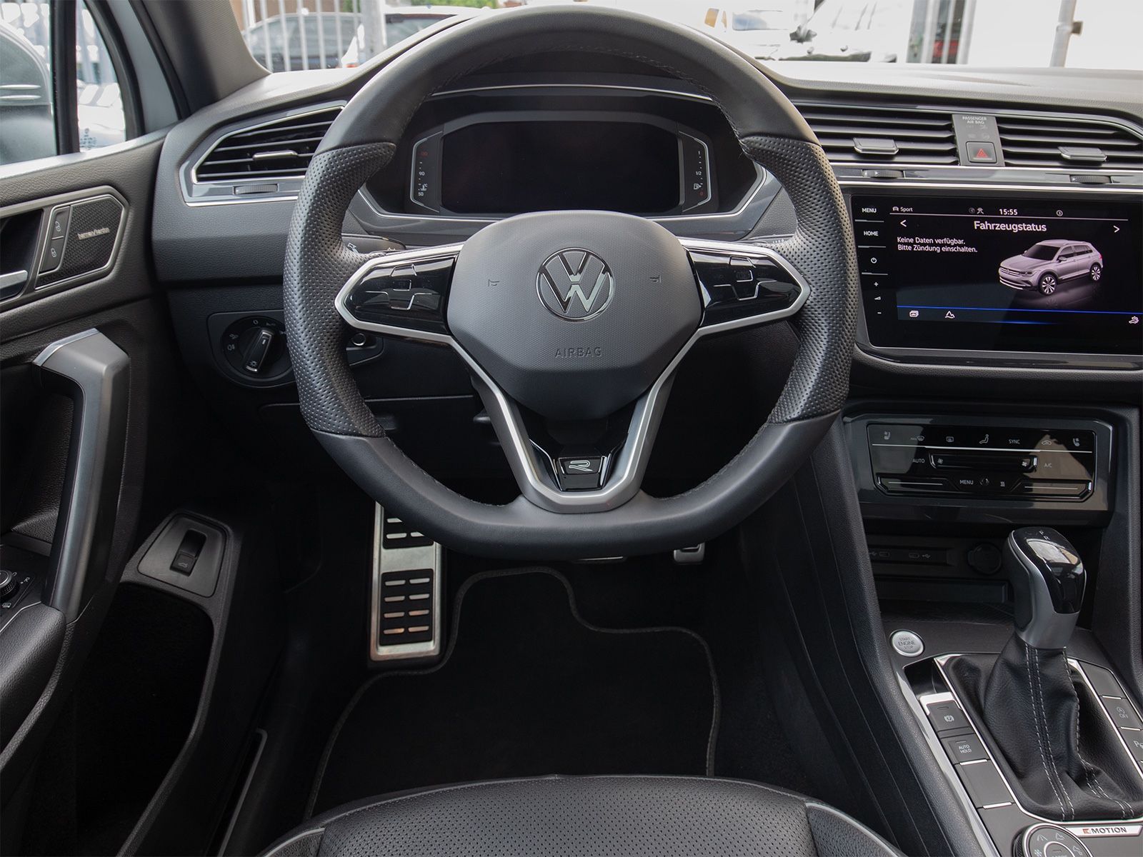 Volkswagen Tiguan Allspace R-Line 4M 7-Sitzer 360°MEGAVOLL