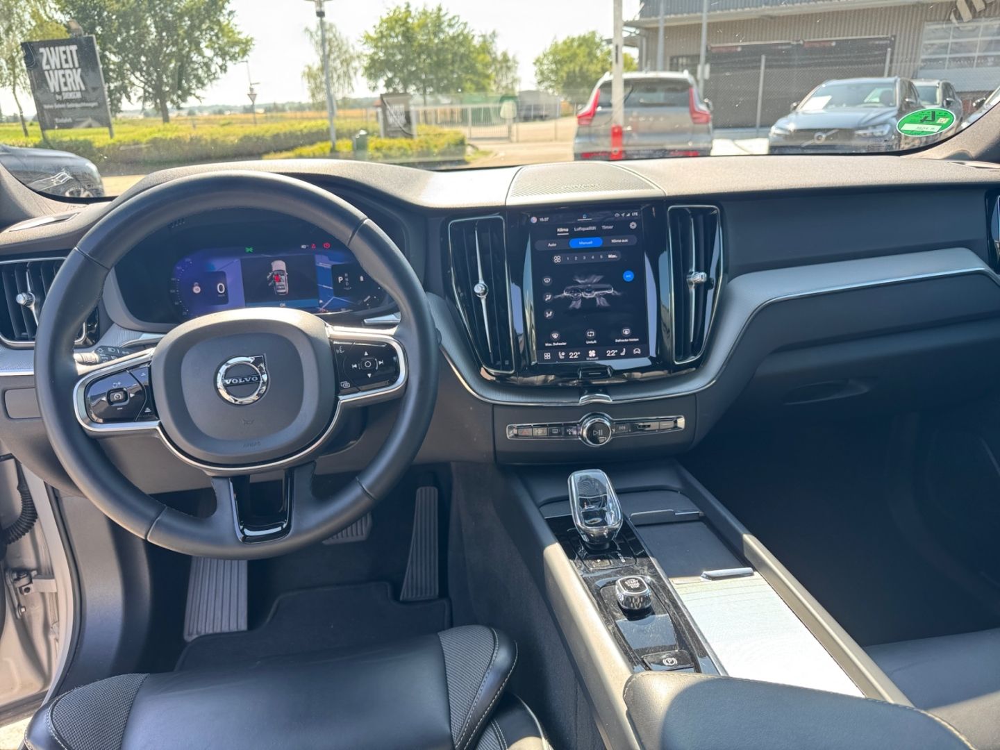 Volvo XC60 Plus Dark B4 Diesel EU6d Harman&Kardon Stan