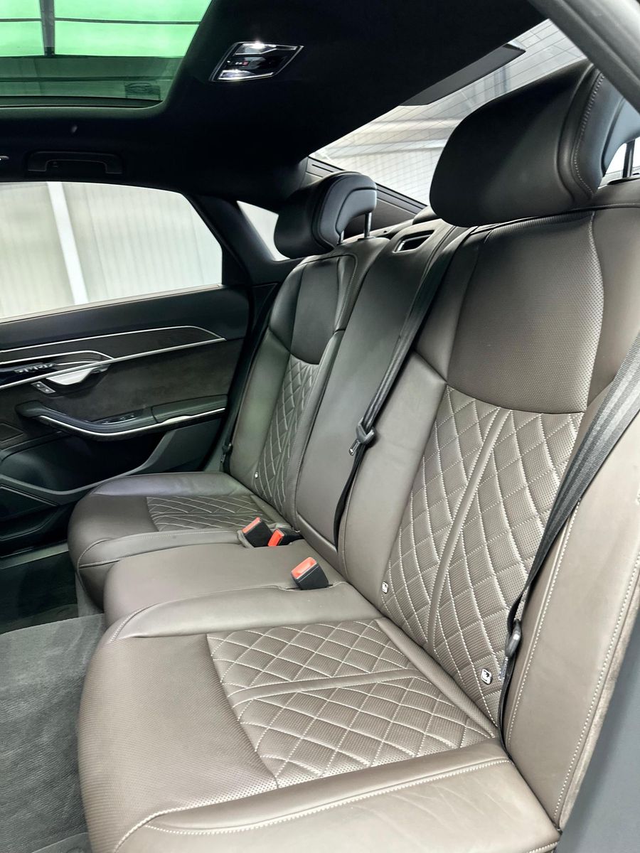 Audi A8 50 TDI L quattro S Line Black Edition - Samsaru's Car Outlet