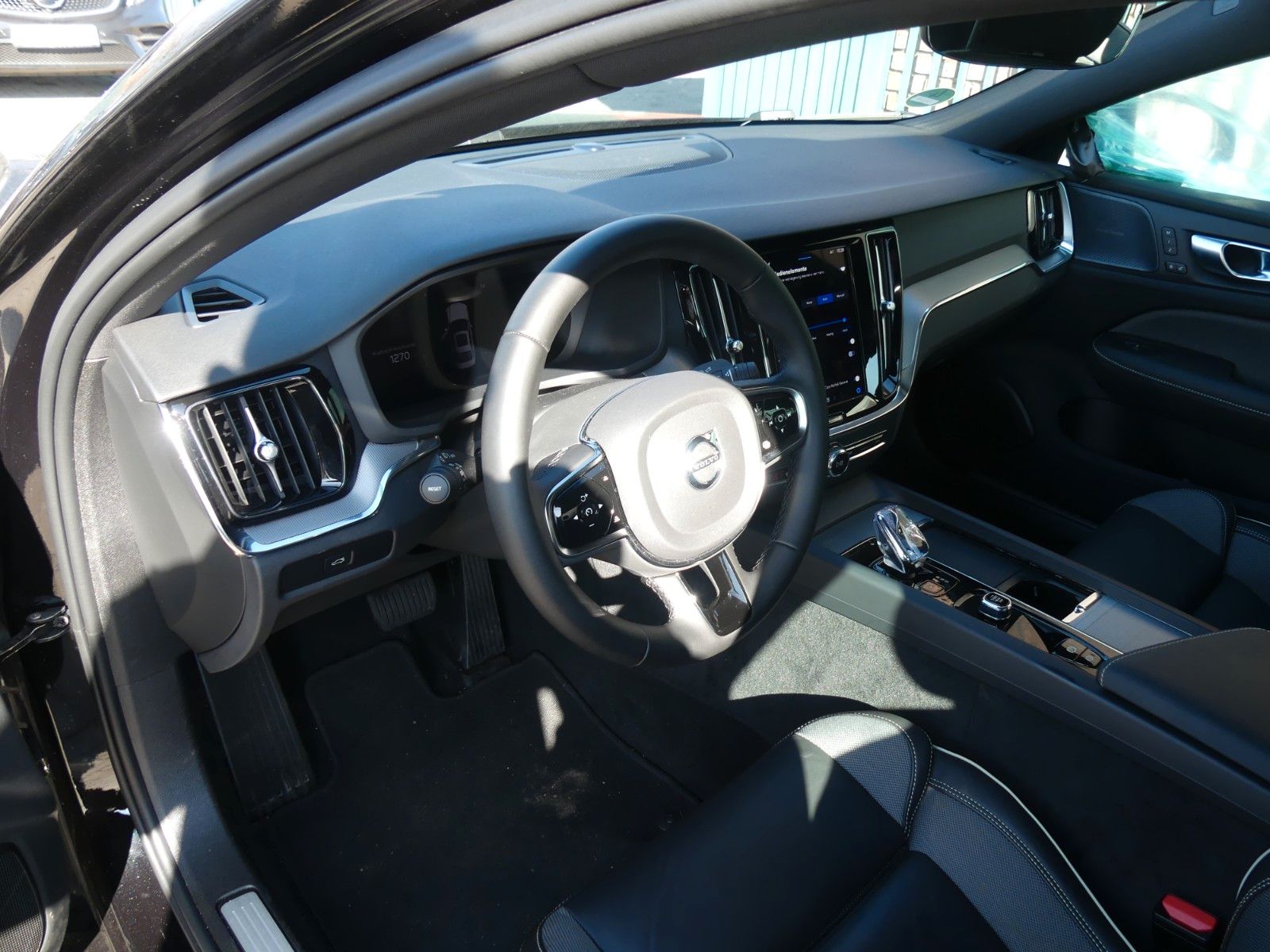 Volvo S60 Lim. Plus Dark Automatik