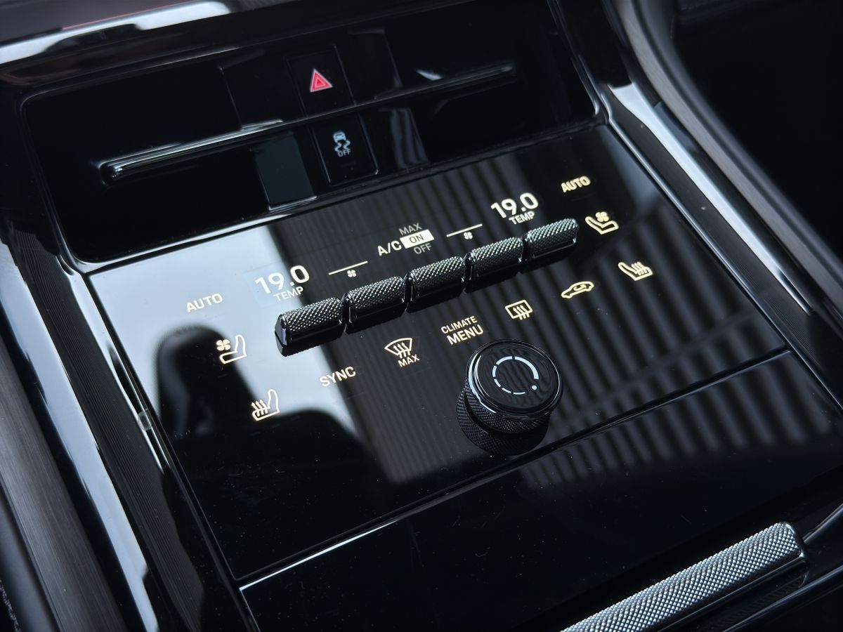 Porsche Panamera 4 E-Hybrid | Panorama | Sportabgas |