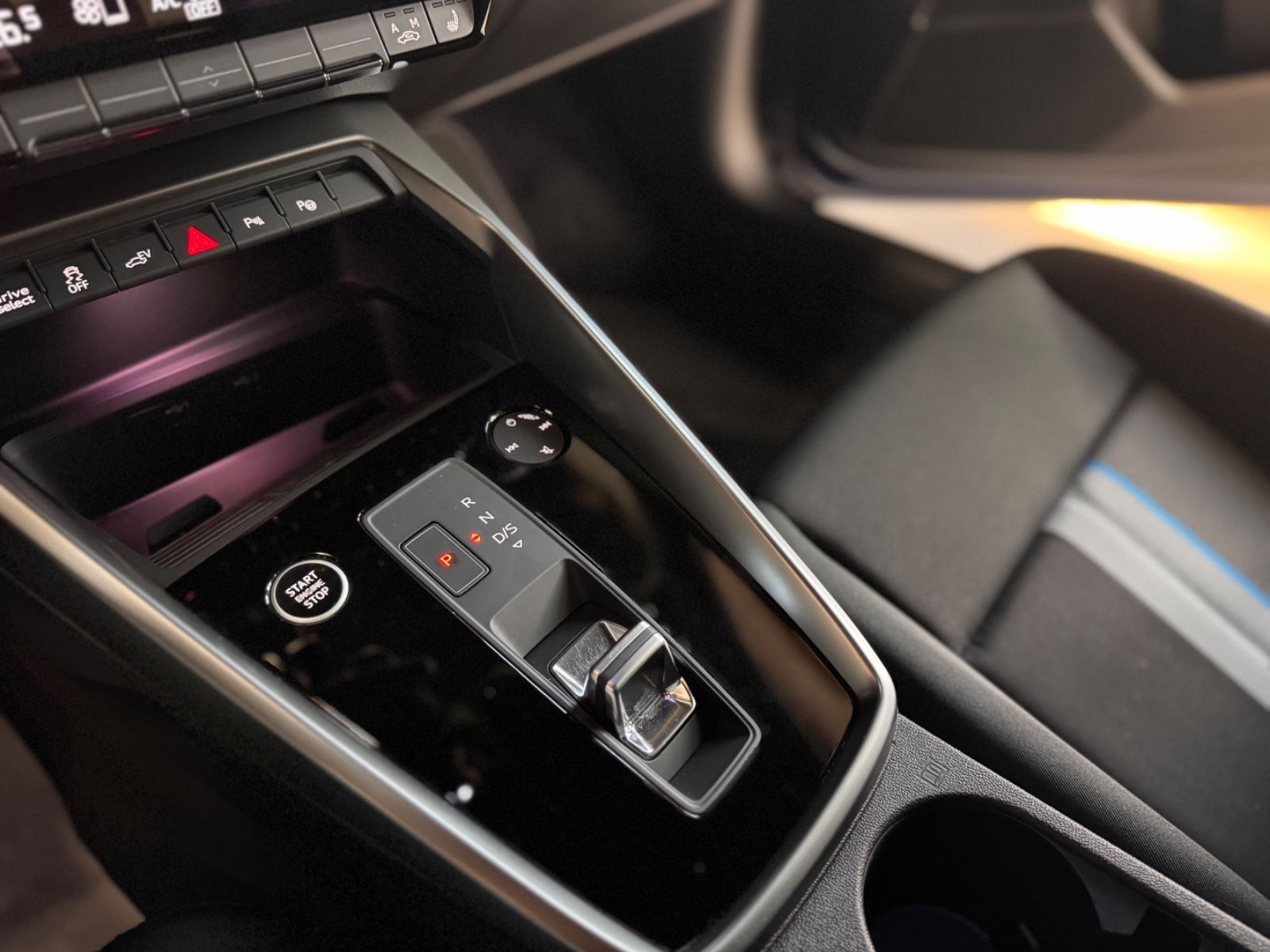 Audi A3 Sportback 40 TFSI e advanced/LED/RCAM/58.500