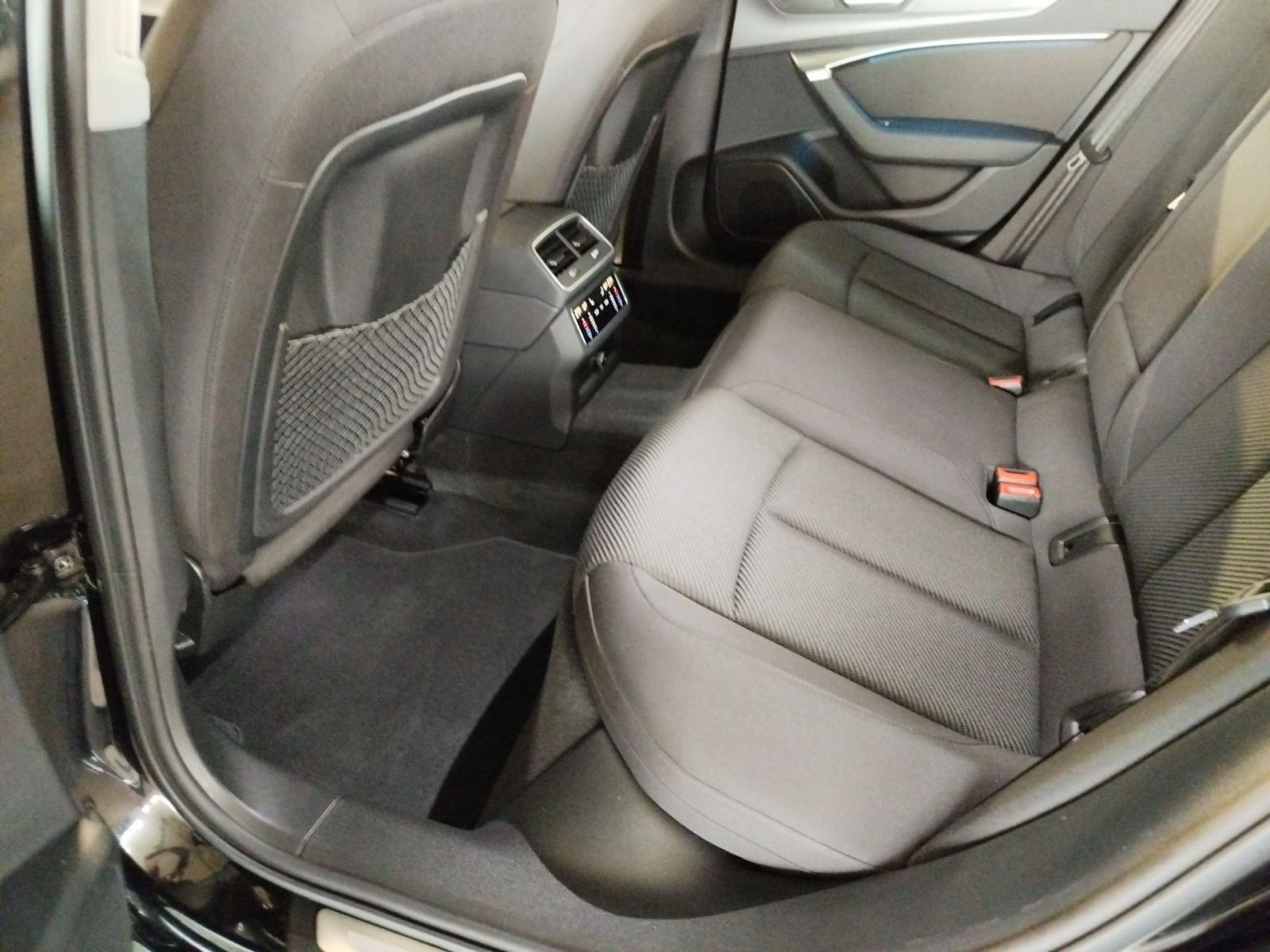 Audi A6 Limousine 35 TDI S tronic - Samsaru's Car Outlet