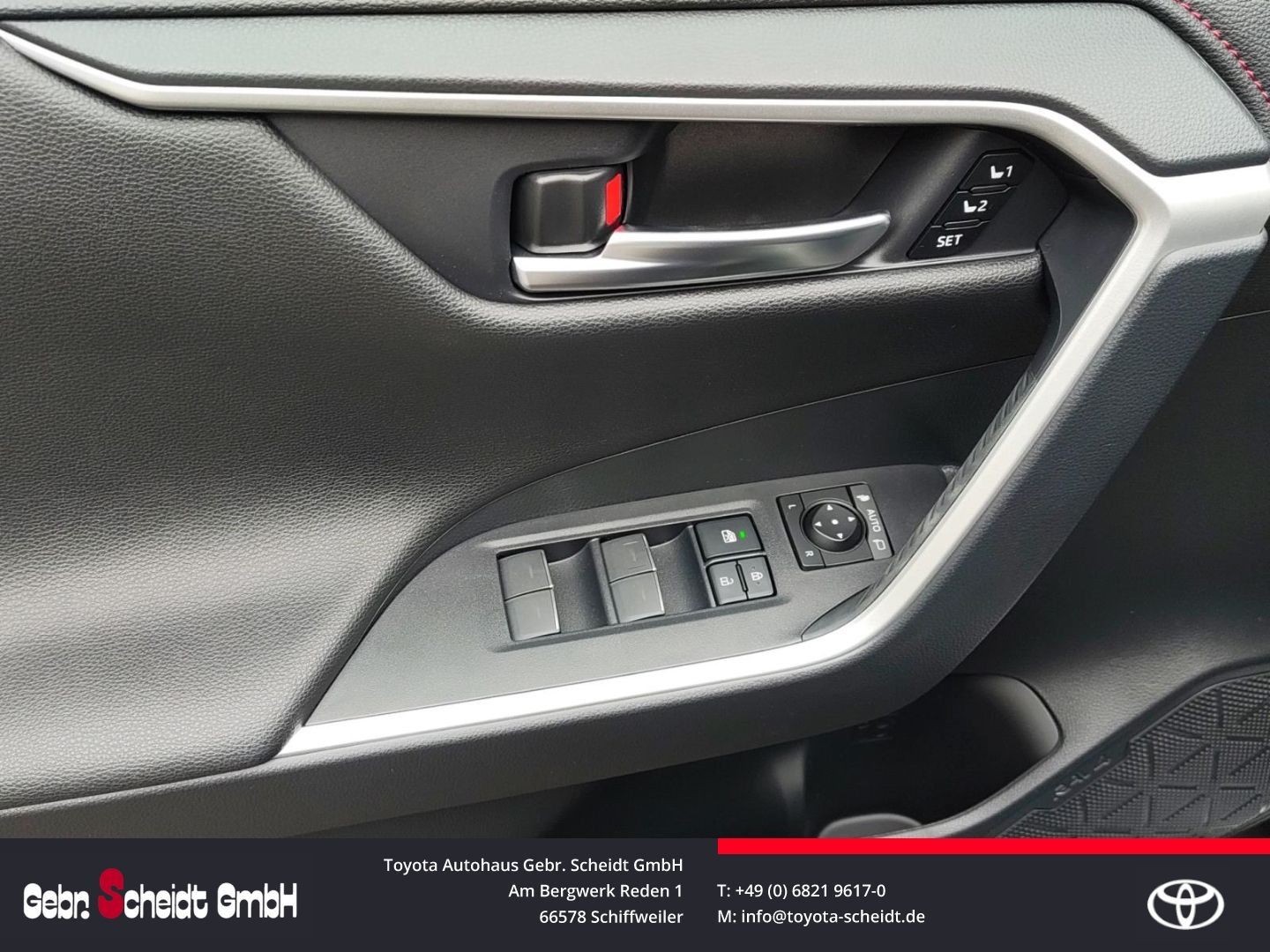 Toyota RAV 4 Plug-in 4x4 Style 360 Grad Kamera HEAD-UP
