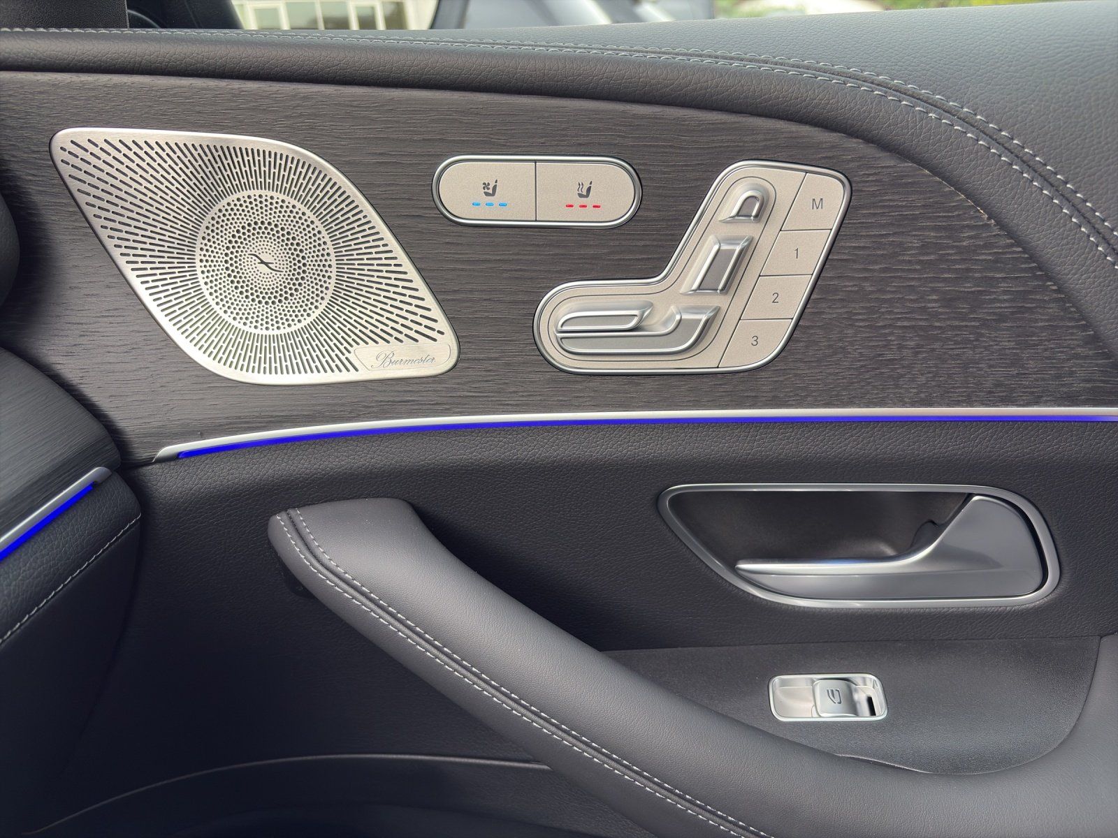 Mercedes-Benz GLE 450 d 4M AMG Distro Burm AHK KeyGo PANO 360°