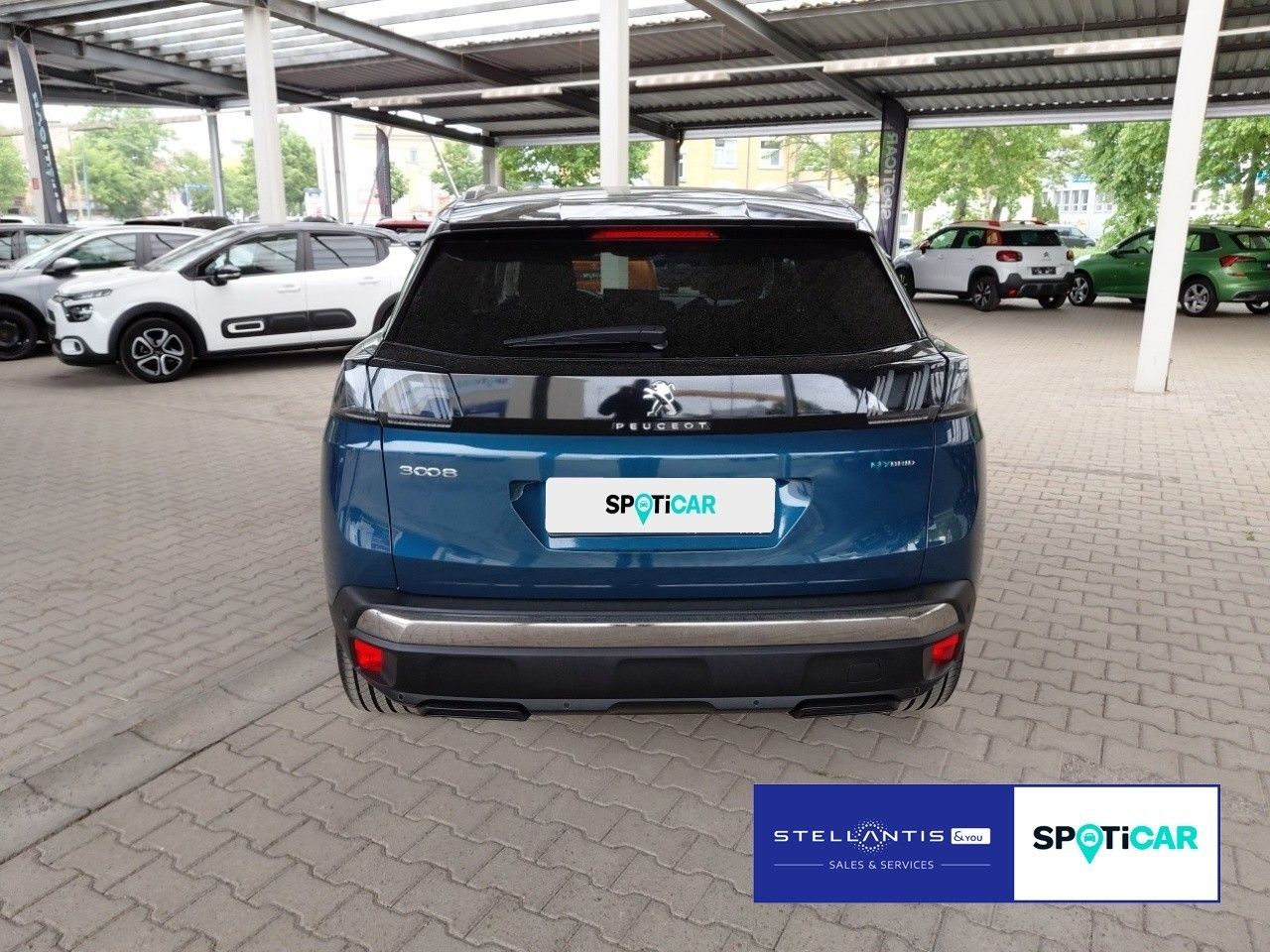 Peugeot 3008 Hybrid 225 Roadtrip *Standhzg.*Navi*LED*RFK