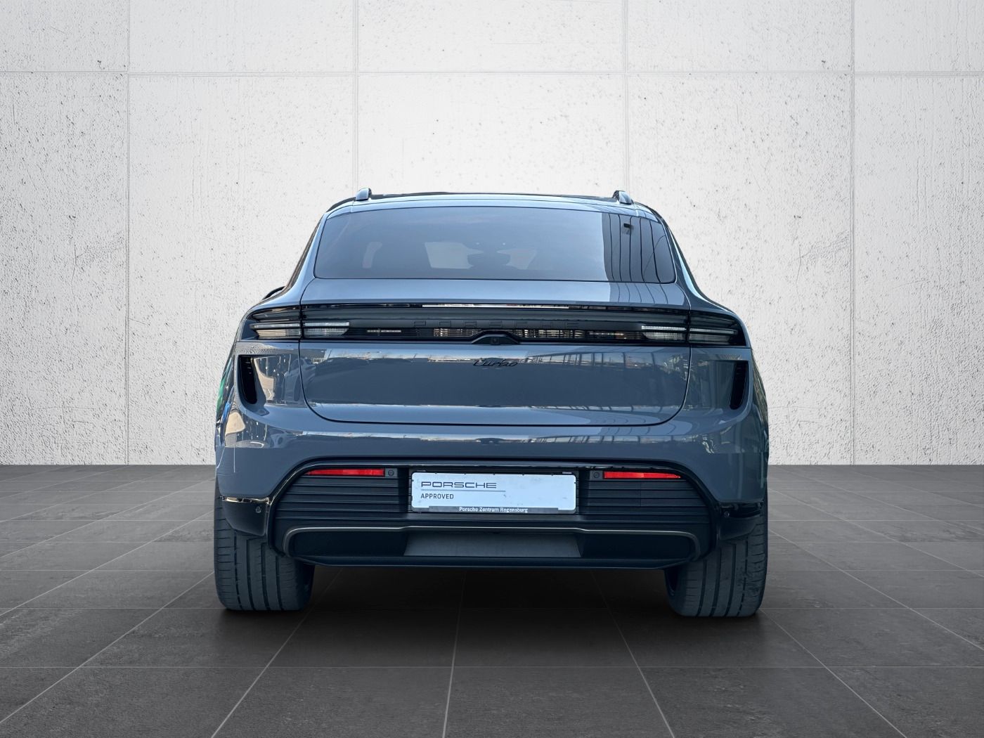 Porsche Macan Turbo - Samsaru's Car Outlet