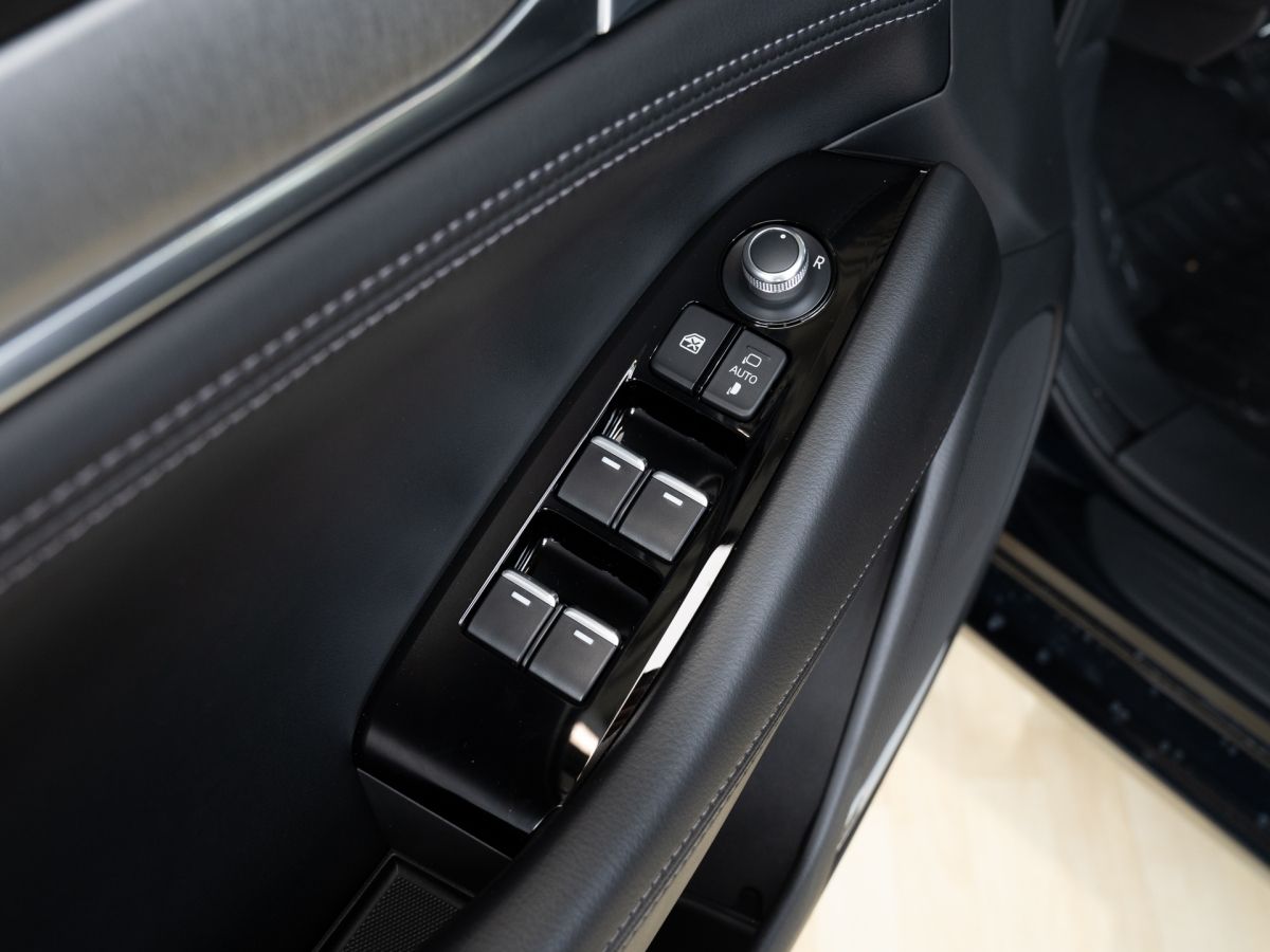 Mazda 6 Exclusive Line 2.5 SKYA.G Autom LED ACC RFK SH