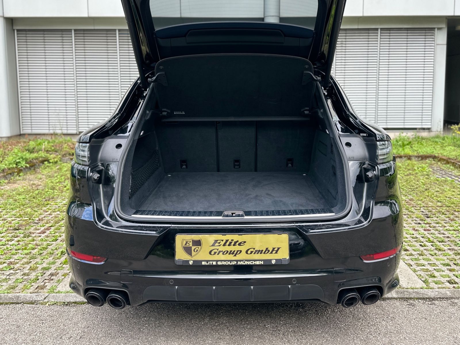 Porsche Cayenne GTS Coupe*Chrono*Pano*Luft*netto 71.849€
