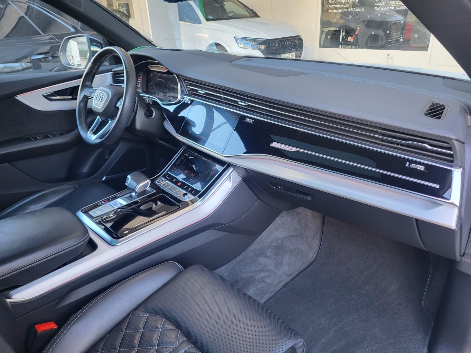 Audi Q8 50 TDI qu S Line Pano HUD B&O Massage StHzg