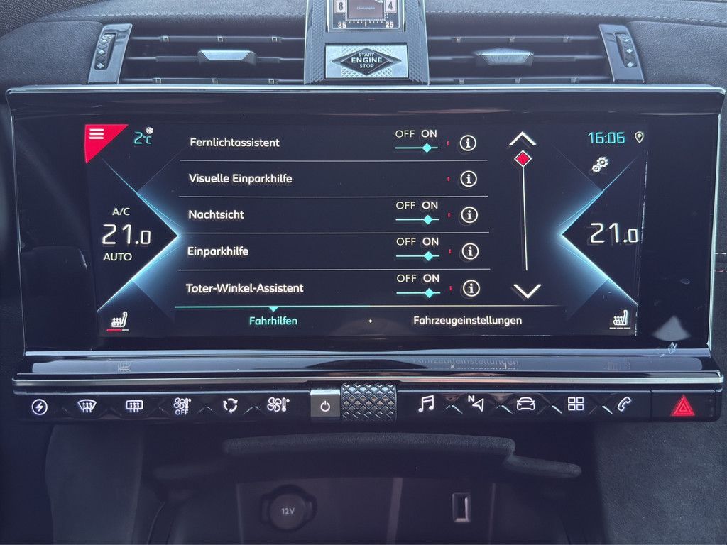 DS Automobiles DS 7 Crossback E-Tense 300 4x4 Perform. Line +