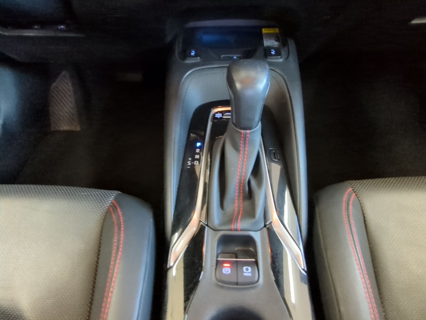 Toyota Corolla Touring Sports 2.0 Hybrid - Samsaru's Car Outlet