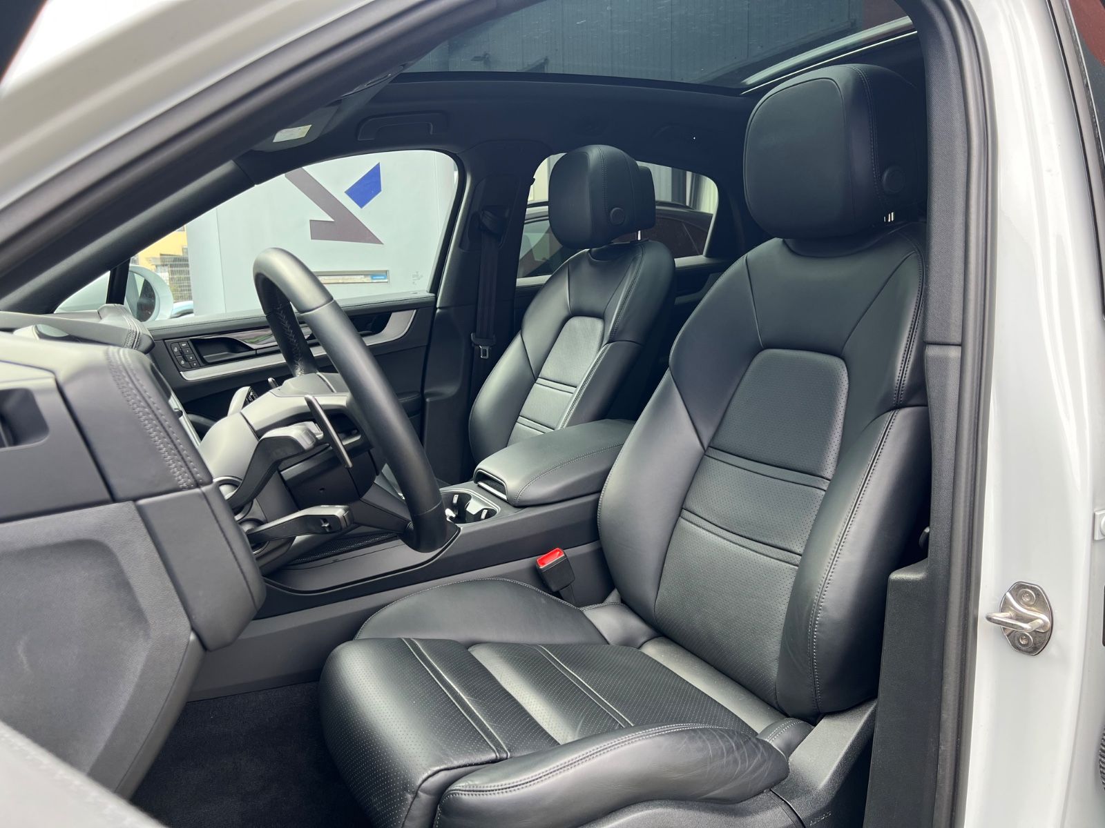 Porsche Cayenne Coupe E-Hyb #SPORT DESIGN! NP145.000€!