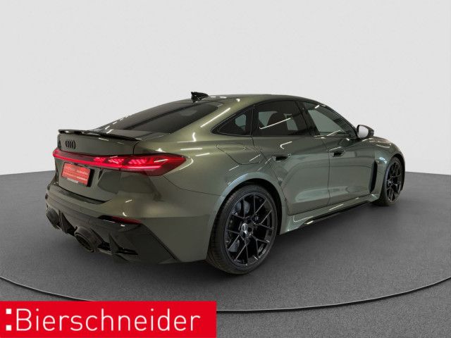 Audi RS5 Sedan