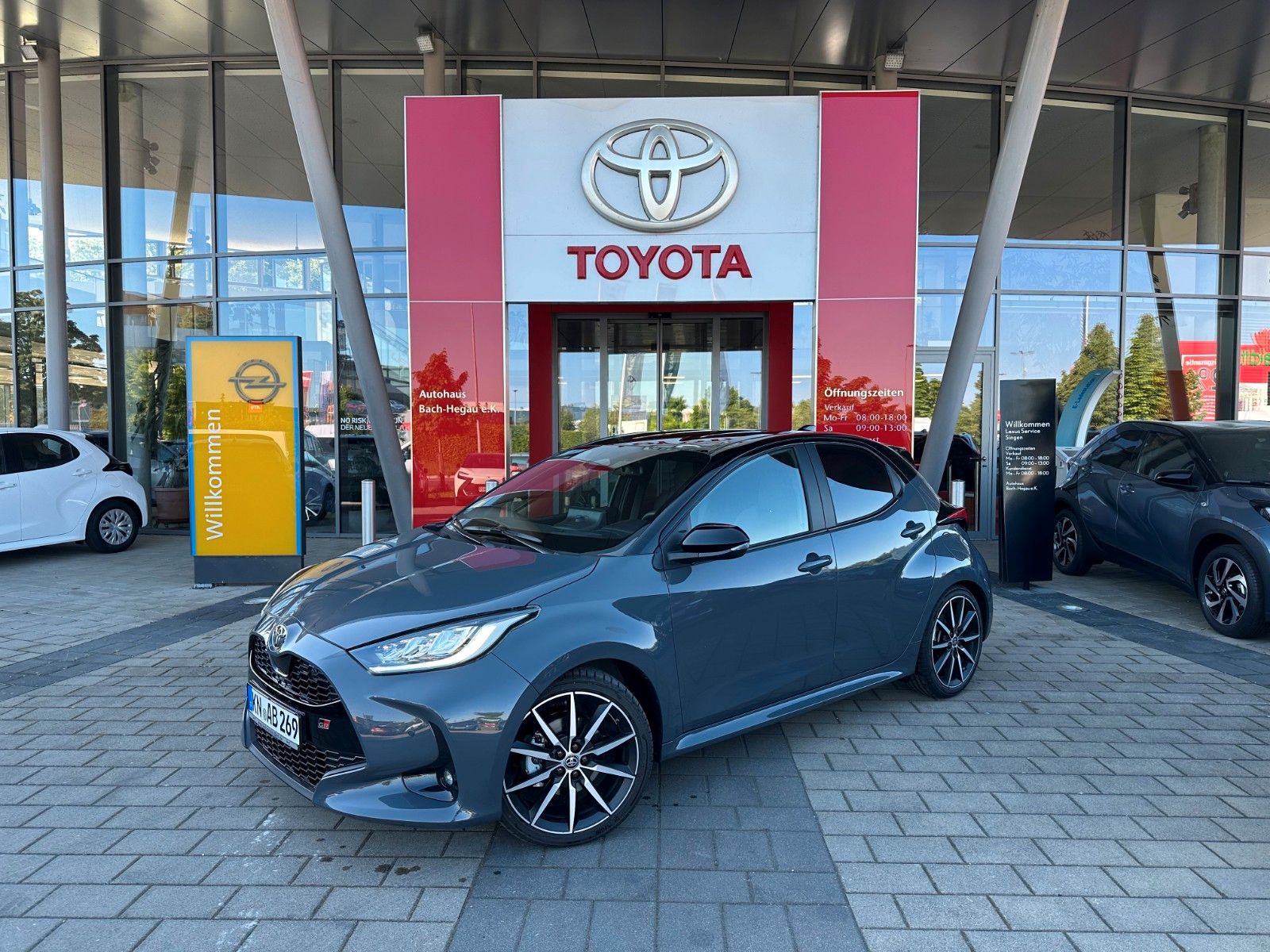 Toyota Yaris Hybrid GR Sport,NAVI, LED, KAMERA, HUD,JBL