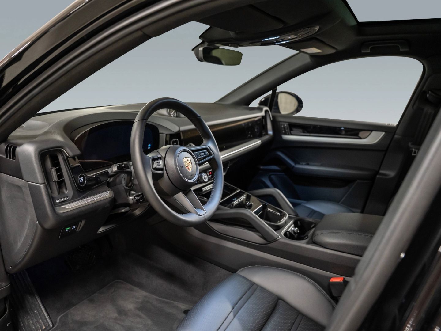 Porsche Cayenne Coupe PDCC Luftfederung InnoDrive BOSE