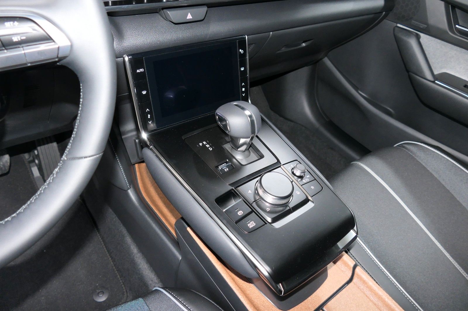 Mazda MX-30 170PS Range-EV Makoto Plus Vollausstattung