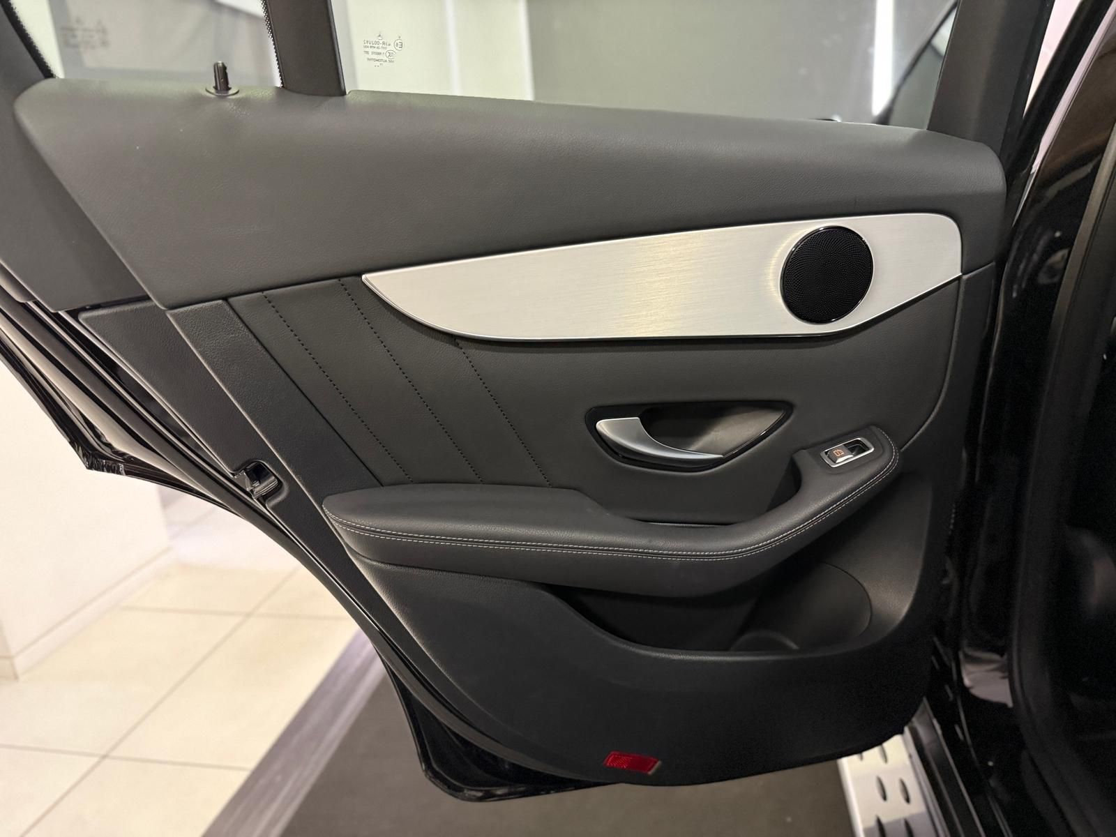 Mercedes-Benz GLC 300 de 4M AMG-Line - Samsaru's Car Outlet