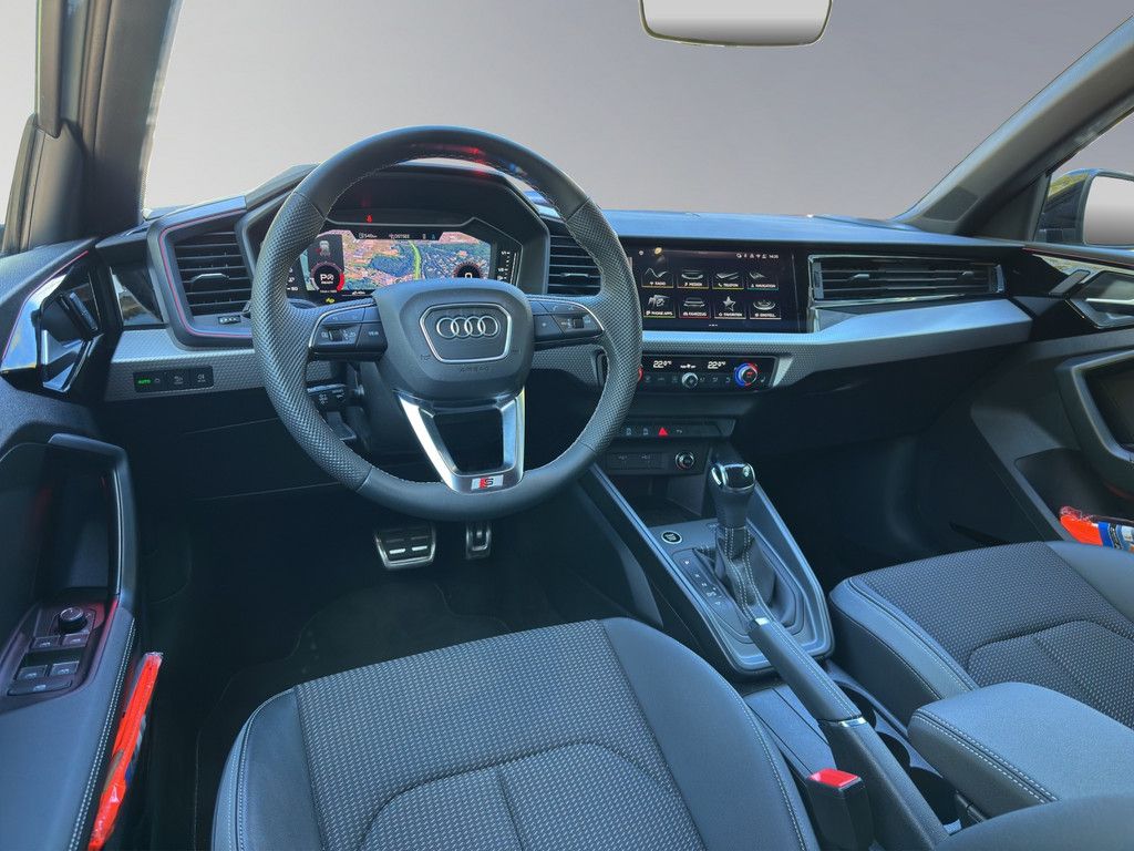 Audi A1 Sportback 35 1.5 TFSI S-tronic S line LED ACC