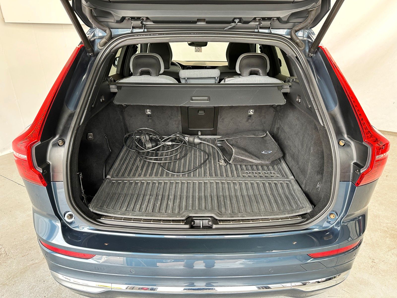 Volvo XC60 T6 PHEV AWD Facelift Inscription Wool Seats