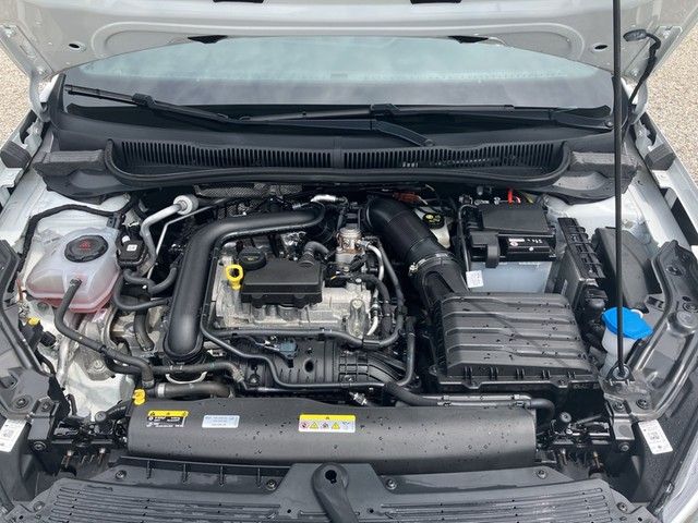 Volkswagen Taigo R-Line 1.0 TSI DSG - Samsaru's Car Outlet