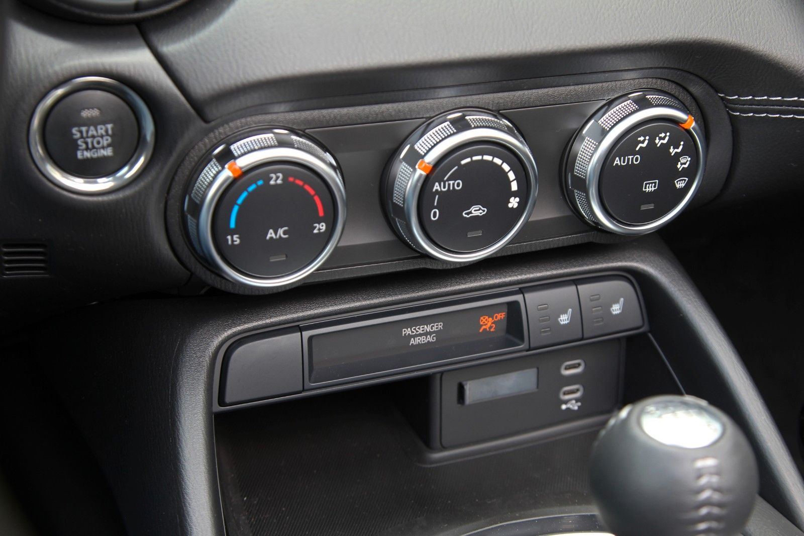 Mazda MX-5 1.5 Homura /Recaro/BOSE/KeyLess/Ma­trix-LED