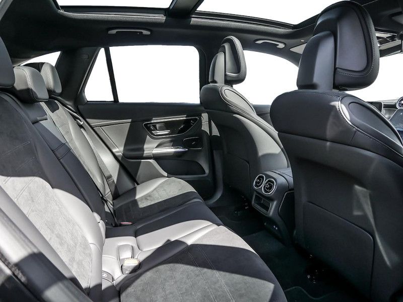 Mercedes-Benz GLC 300 4M AMG NIGHT MEMO 360 AHK DISTR KAMERA