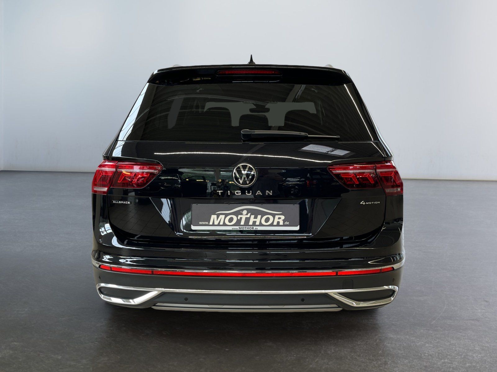 Volkswagen Tiguan Allspace Elegance 2.0 TSI DSG 4x4 7Sitzer