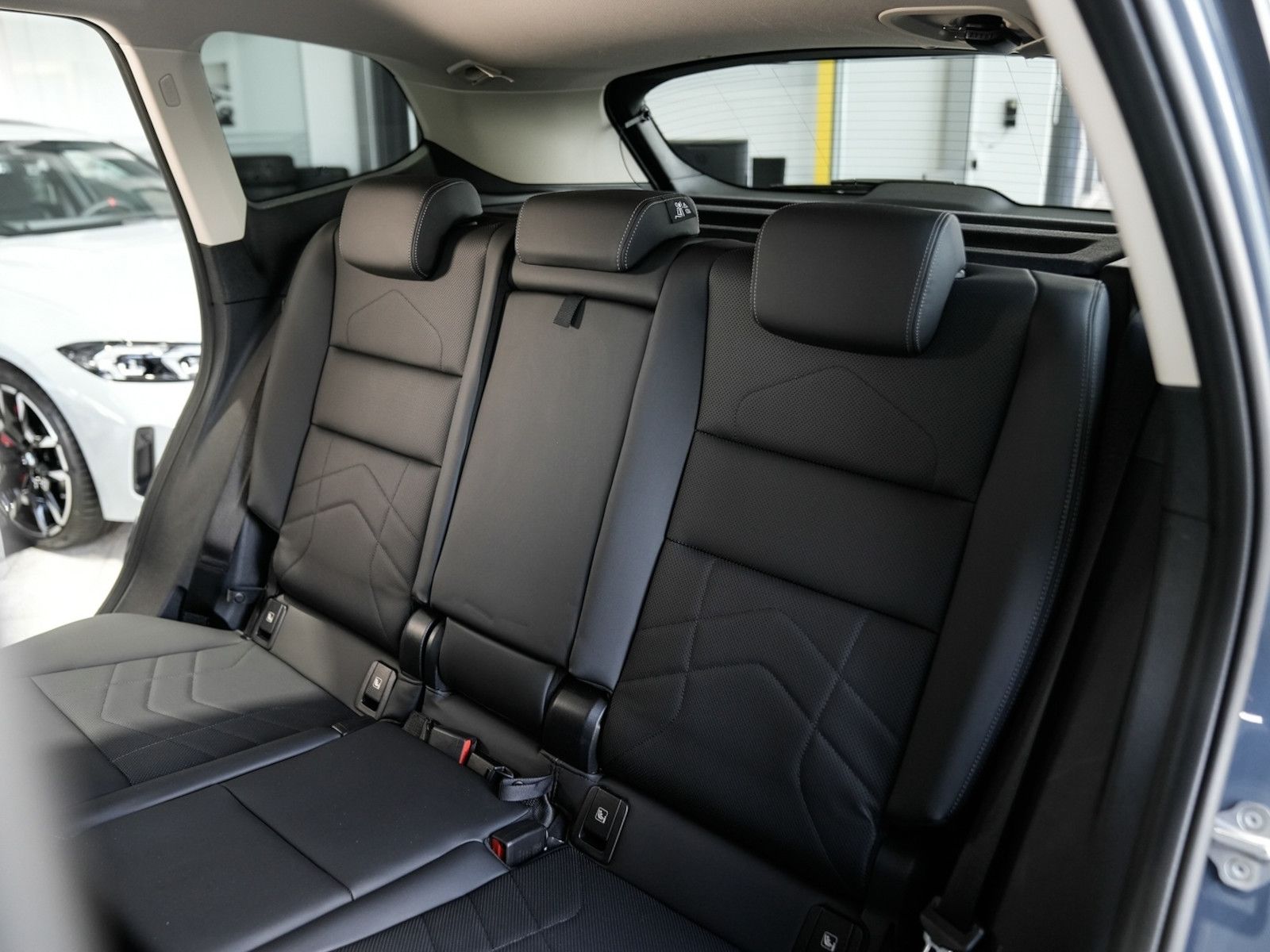 BMW X1 xDrive 23d xLine - Samsaru's Car Outlet