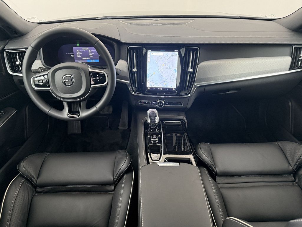 Volvo S90 T8 Plus Dark Plug-In Hybrid AWD