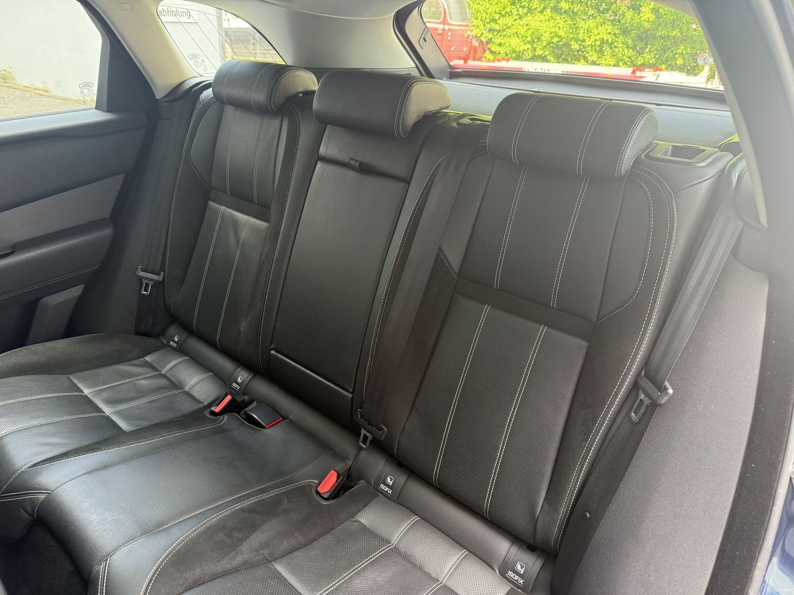 Range Rover Velar P400 - Samsaru's Car Outlet