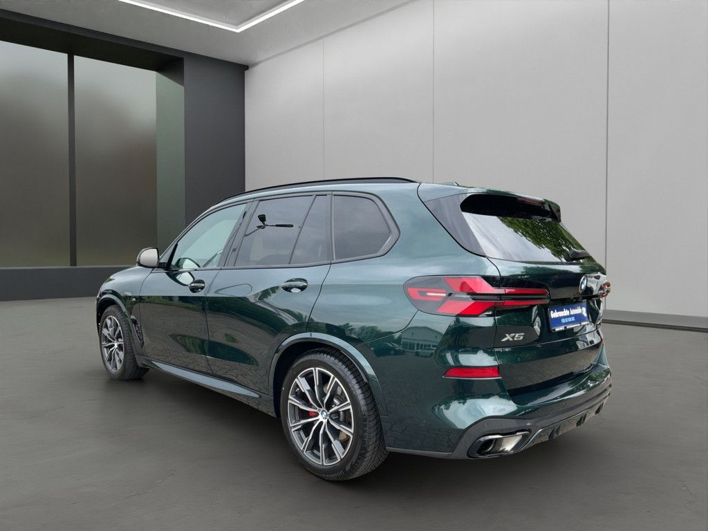 BMW X5 xDrive30d M-SPORT LED NAVI PANO 360° H/K 20"