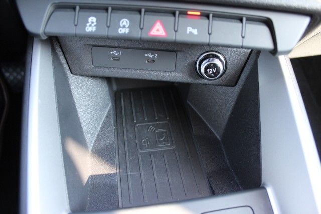 Audi A1 allstreet 35 TFSI S tronic - Samsaru's Car Outlet