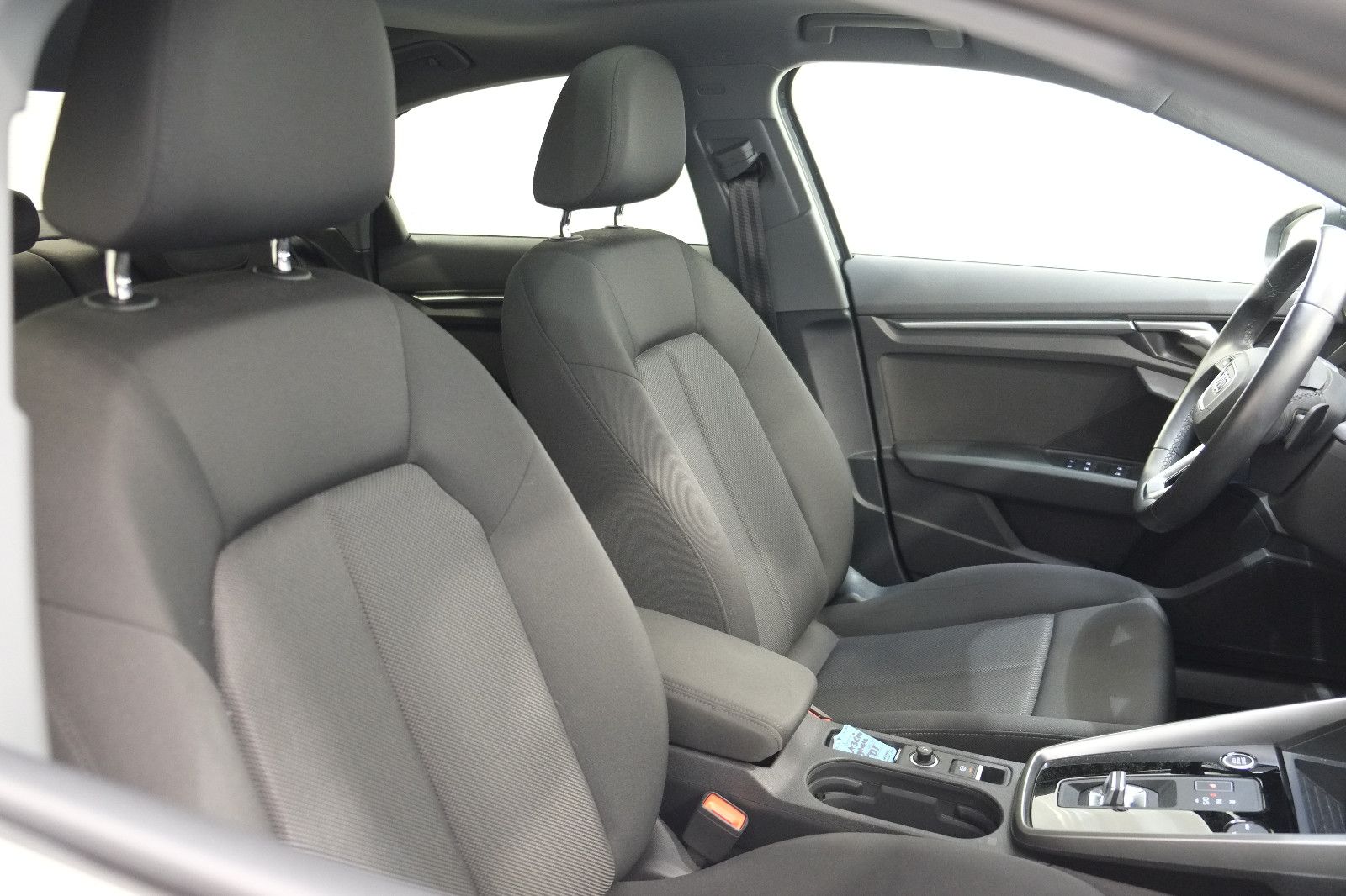 Audi A3 Lim. 35 TDI s tronic advan Pano Navi HeadUp