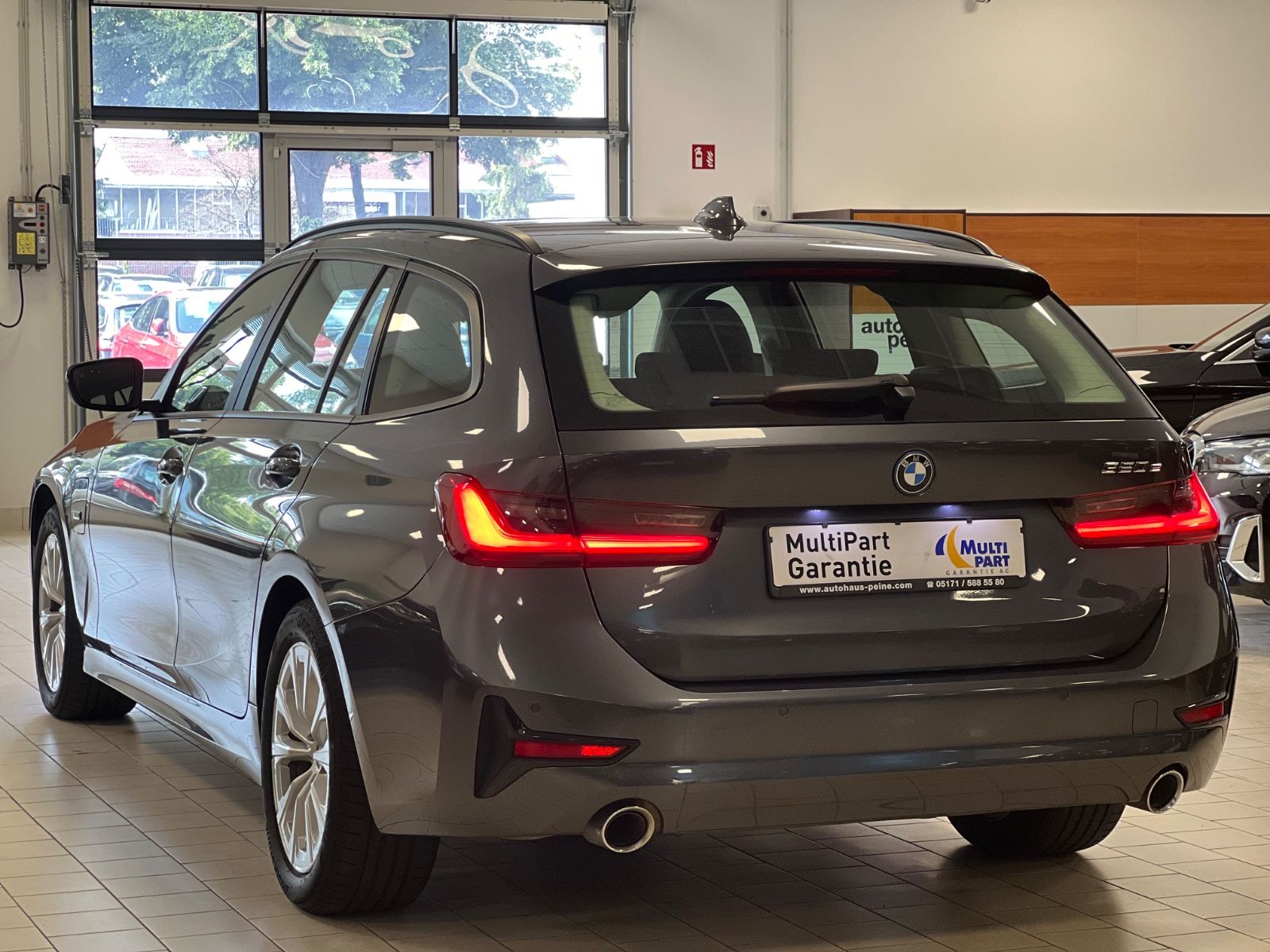 BMW 320e Advantage Aut - Samsaru's Car Outlet