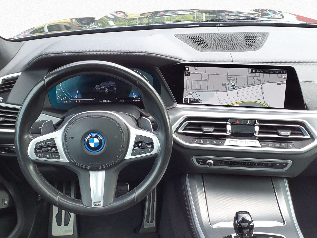 BMW X5 xDrive 45e M Sport 2-Achs AHK Pano 360° 20"