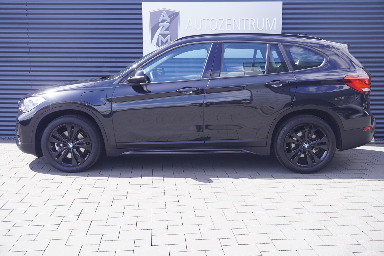 BMW X1 25E xDrive SPORT-LINE - Samsaru's Car Outlet