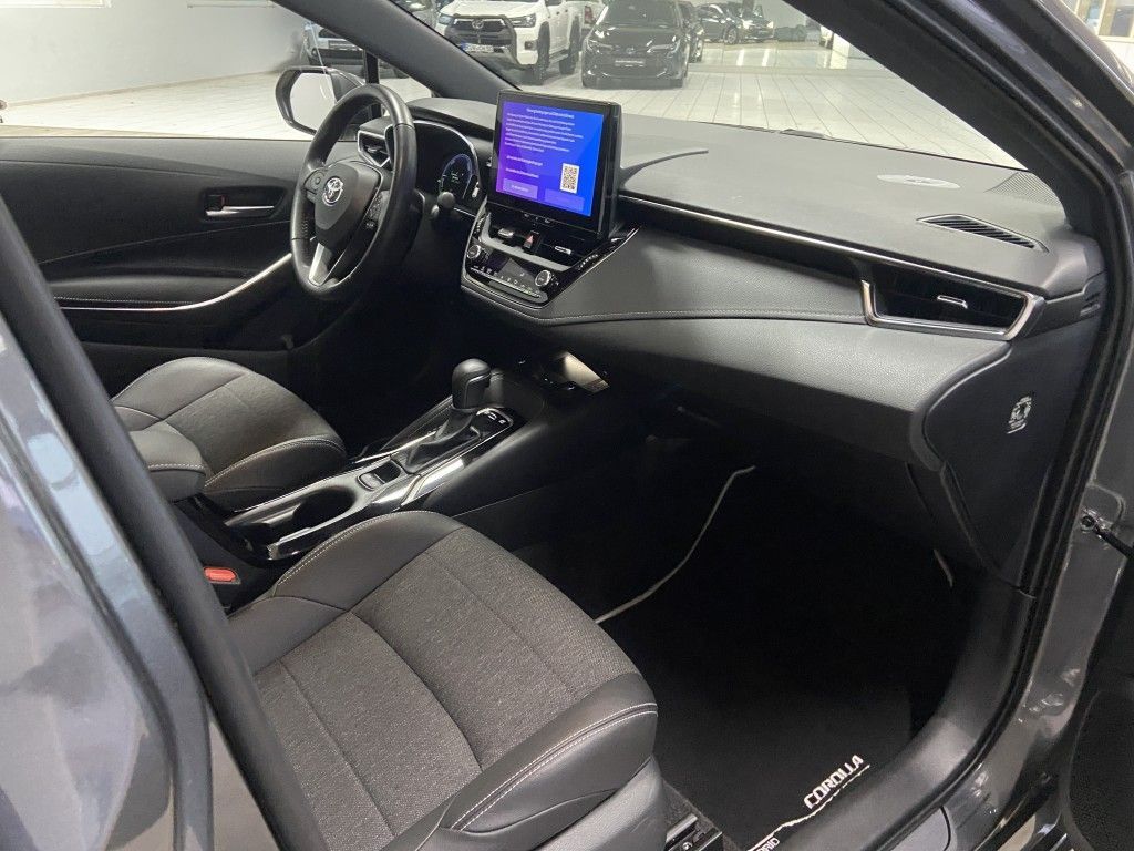 Toyota Corolla 1.8 Hybrid Team Deutschland
