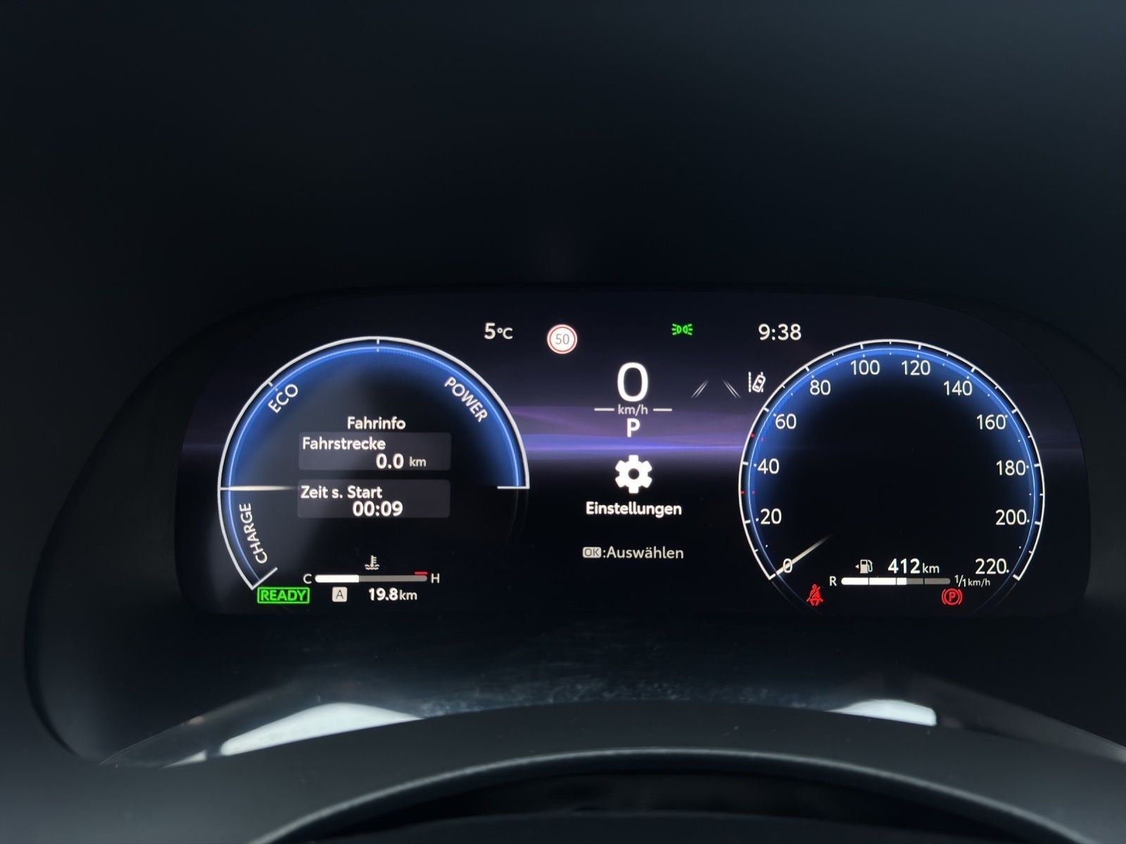 Toyota Highlander Hybrid Luxury 7 SITZER+LEDER+HuD+JBL
